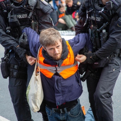 hinschauhen's avatar