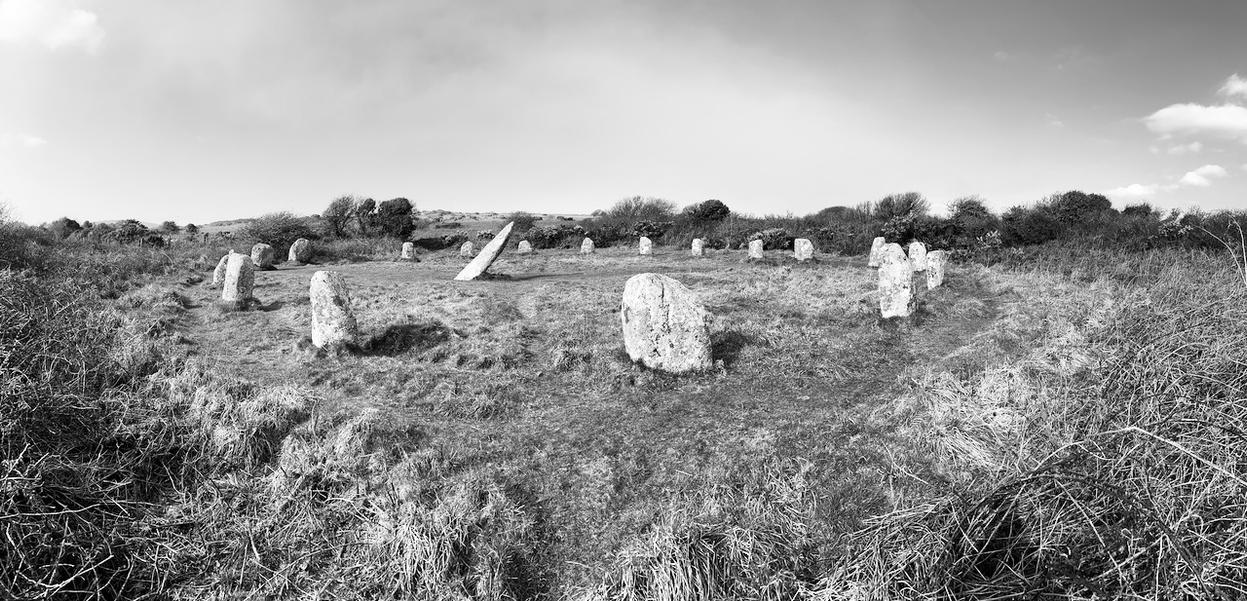 rudhek's profile header