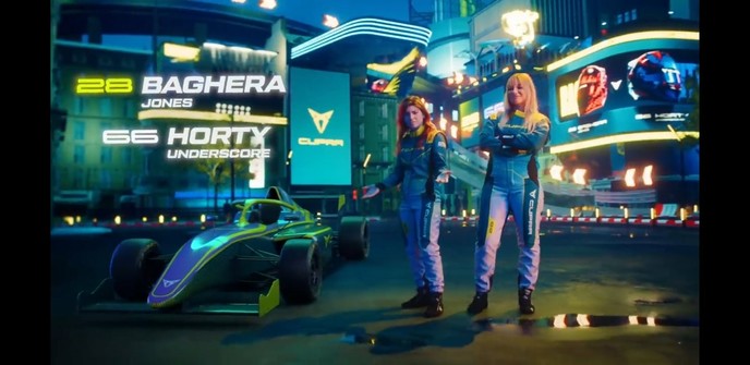 Capture de la vidéo d'annonce du GPexplorer

On y voi Baghera Jones et Horty Underscore poser à côté d'une voiture de course devant un décor futuriste ultra chargé.
Bags croise les bras de meniere confiante et horty semble confuse sur ce qu'elle fou ici (à juste titre, love)