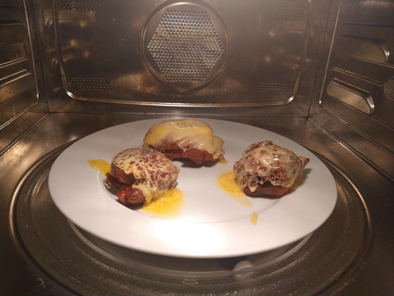 oliebollen met een goede plak kaas!