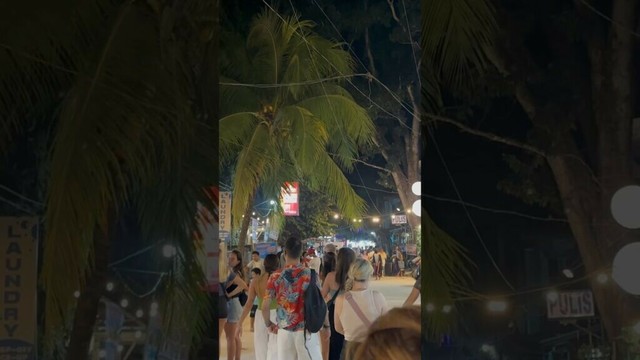 Hitting the streets of El Nido!