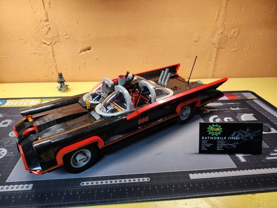 A model of the 1966 Batmobile made of Lego bricks