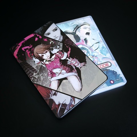 Steelbook i opakowanie z grą Anonymous;Code na konsolę Nintendo Switch.