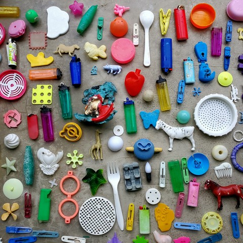 Collection-colorful-plastic-waste-objects