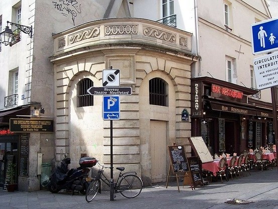 Fontaine du Pot-de-Fer à #Paris5 (#Paris)
Suite 👉 https://monumentum.fr/monument-historique/pa00088429/paris-5e-arrondissement-fontaine-du-pot-de-fer
#Patrimoine #MonumentHistorique
Photo CC-BY-SA 4.0 : LPLT
