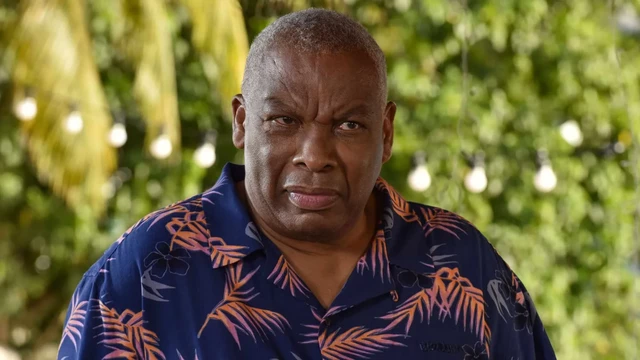 Don Warrington als Commissioner Selwyn Patterson in der Serie Death in Paradise