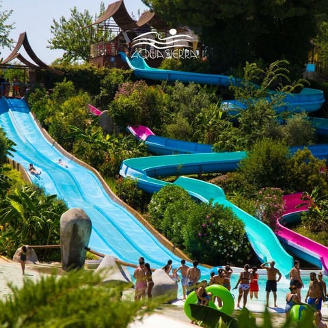 Aquasierra Water Park, Cordoba, Spain
We contributed in different phases, with some of the most challenging attractions, to the splendor of this beautiful water park.