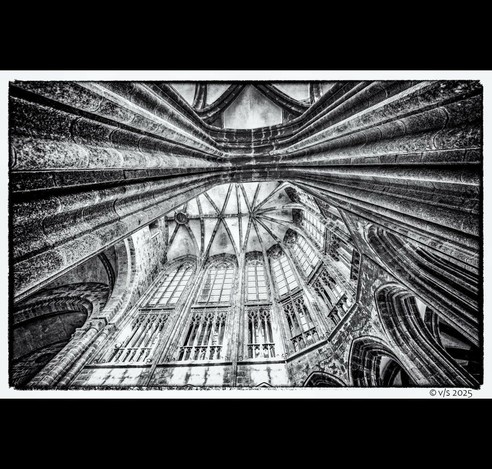 Le Mont-Saint-Michel - Kirche - Blick nach oben