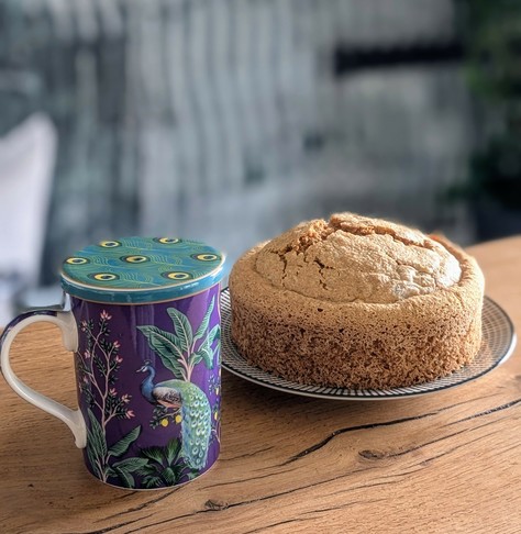 Tasse à thé et gâteau