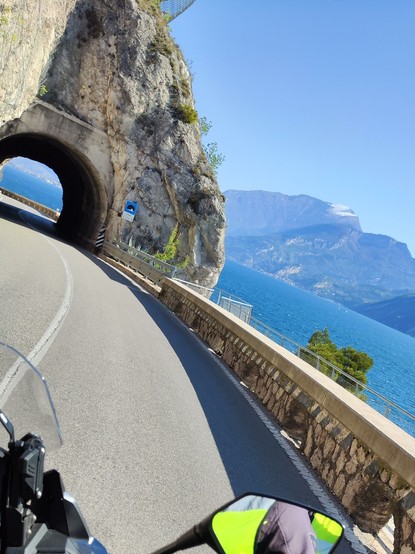 sulla strada gardesana occidentale