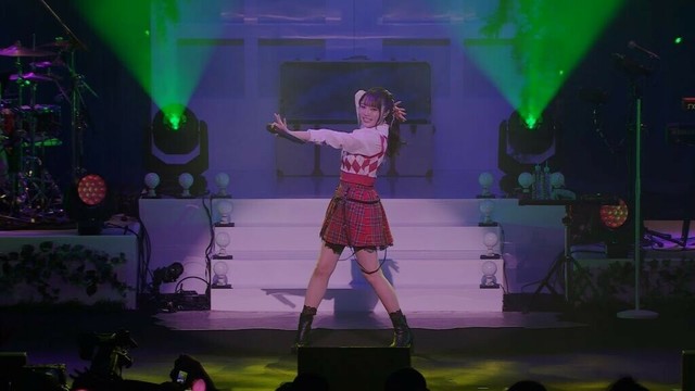 麻倉もも『妄想メルヘンガール』(Live Tour 2024 “ChouChou”)