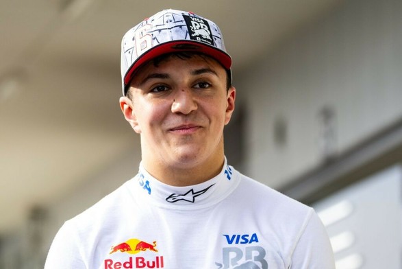 Helmut Marko offers Isack Hadjar verdict after Bahrain practice