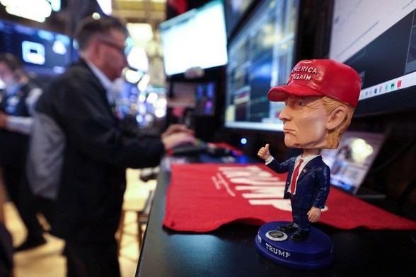 USA tollisõda lööb varjatud teel Eesti pensionikogujaid, kuid omal moel ka aitab meid