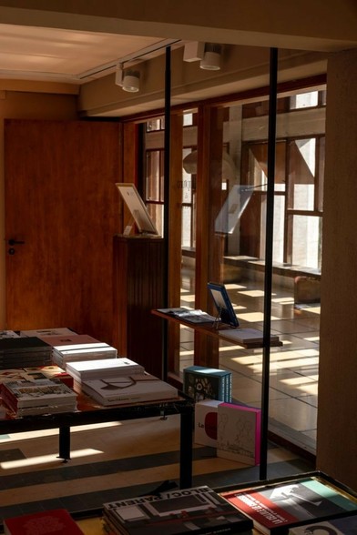 Marseille : la librairie Rupture & Imbernon au décor par Pierre Gonalons