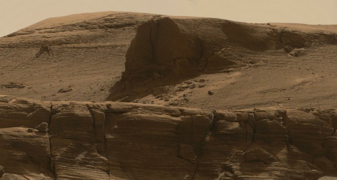 a zoom on the first image