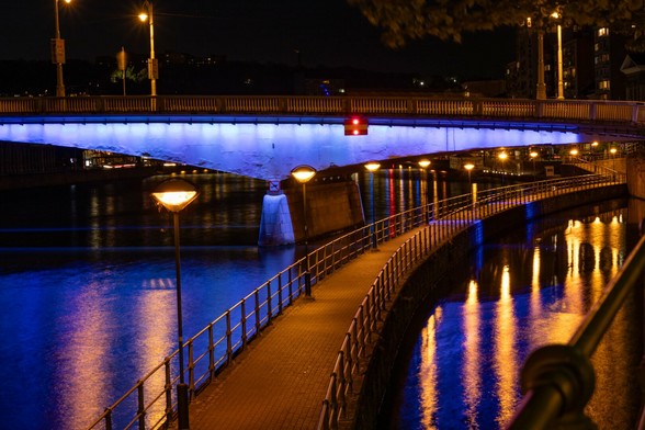Liège by night.