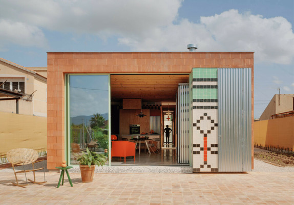 MYM House / PASTOR Y GONZÁLEZ arquitectos