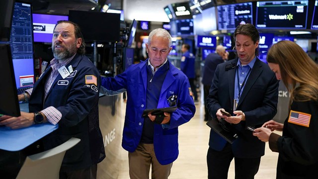 Stock market today: Live updates