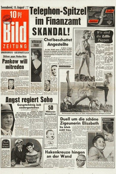 Alte Bild-Zeitung mit Werbung für die Lilli-Puppe.