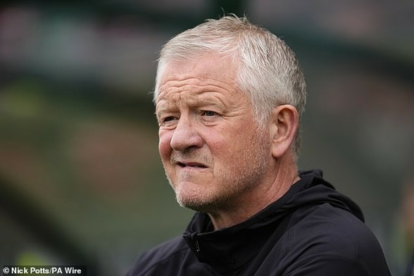 Sheffield United manager Chris Wilder insists he has 'no issue at all' with Leeds striker Patrick Bamford