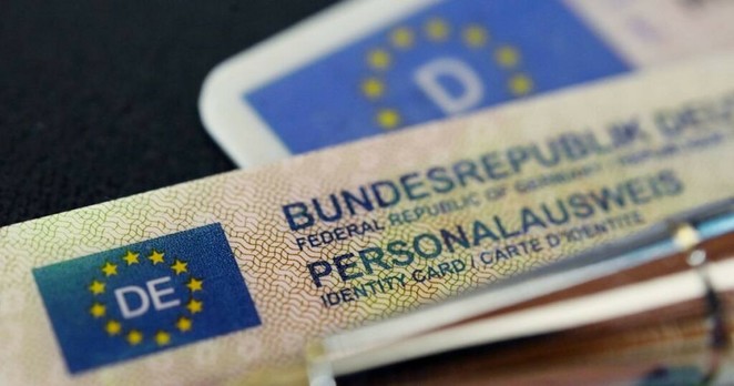 Bis wann Meldestellen Passfotos auf Papier dulden
