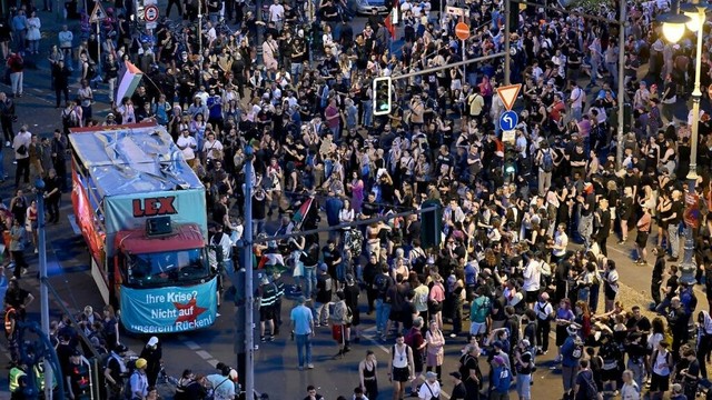 Berlin & Brandenburg: Polizeieinsatz am 1. Mai - Drohnenabwehr und Schutz vor Amok