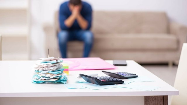 More than half of Kiwis worry about money weekly as financial pressures remain