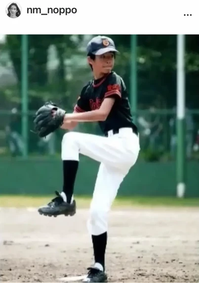 大物俳優の長男モデル　「14年経てど同じ投げかた」中学時代のS公開に「小顔でスタイルレベチは昔から」― スポニチ Sponichi Annex 芸能