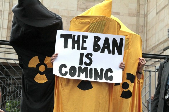 Disarming deterrence and abolishing nuclear weapons