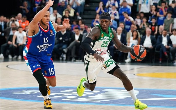 Greens triumph in Turkey, Reds lose in Spain
