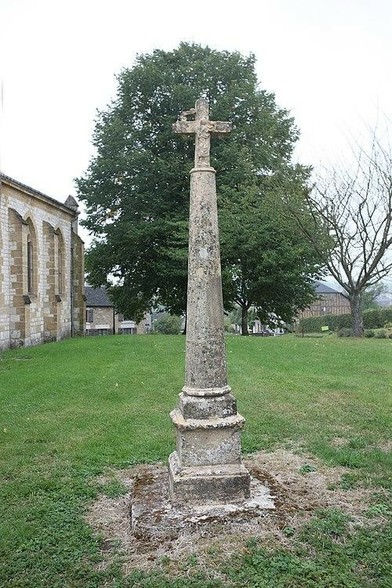 Calvaire, sur le terre-plein, devant l'église Notre-Dame-de-l'Assomption à #Jandun (#Ardennes) Calvaire (cad. C 624) : classement par arrêté du 18 décembre 1963.
Suite 👉 https://monumentum.fr/monument-historique/pa00078454/jandun-calvaire-sur-le-terre-plein-devant-leglise-notre-dame-de-lassomption
#Patrimoine #MonumentHistorique
Photo CC-BY-SA 4.0 : NEUVENS Francis
