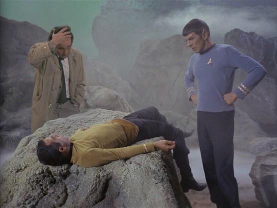 Columbo in a scene from TOS