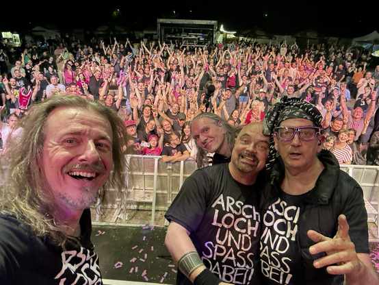 JBO mit Publikum in Worms