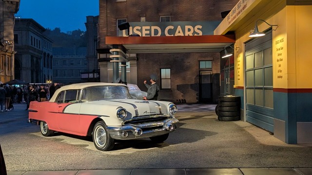 Vintage car and mechanic.