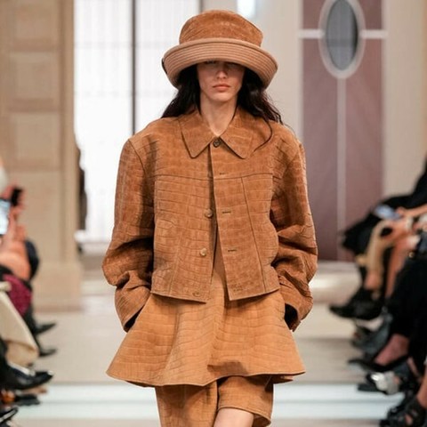ルイ・ヴィトン、エルメス、シャネル：高級メゾンがフランスの最も価値あるブランドランキングを独占 - FashionNetwork 日本