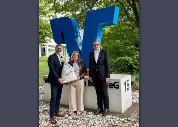 Spendenübergabe förderkreis bonn e.v. volksbank koln bonn