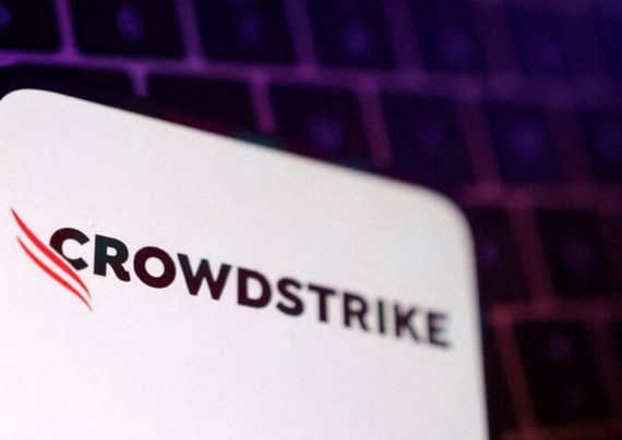 CrowdStrike CEO George Kurtz announces a layoff of ~500 employees (5% of global staff), with expected severance costs of $36M-$56M. The move aims to streamline operations amid shifting tech priorities. #CrowdStrike #TechNews #Layoffs #Cybersecurity #JobCuts