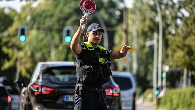 Mann mit möglichem Sprengstoff erwischt