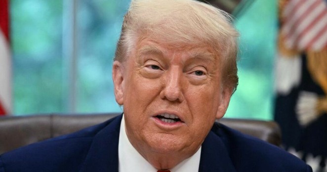 La saga James Bond exemptée de taxes douanières par Donald Trump