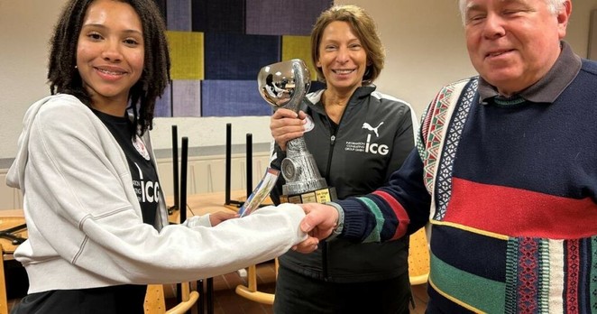 Wuppertaler Top-Talent Pauline Ngangoua zeigt ihre Vielseitigkeit