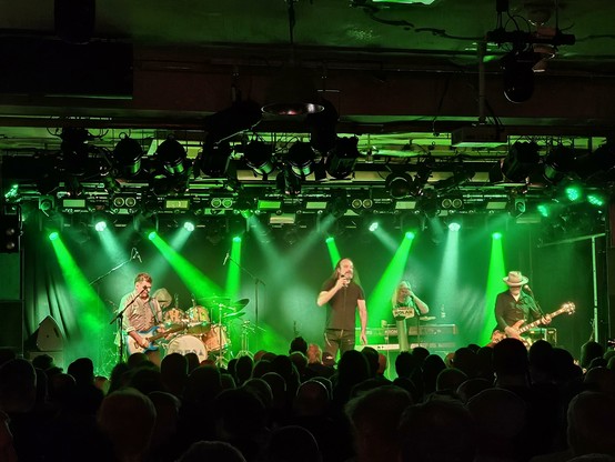 Arena live im Colossaal