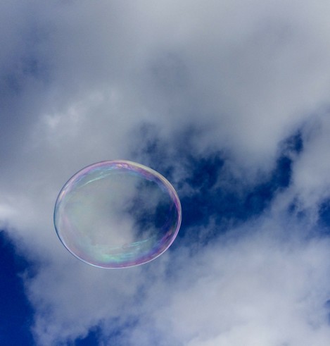 Bubble that caught a little uplift and seems destined for the clouds