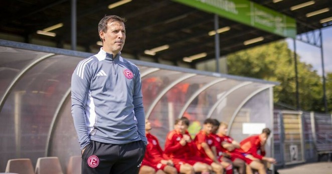 3 und schenkt Schalke 04 den Klassenerhalt