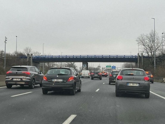 Autoroutes en travaux, incident en prison, un ex-maire devant la justice... l'info à midi en Île-de-France