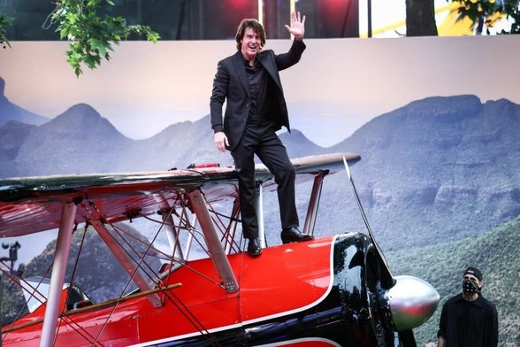 Tom Cruise climbs on planes as he hits red carpet at Mission: Impossible – The Final Reckoning London premiere - London Evening Standard
