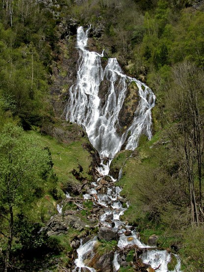 Foto de la cascada de la Espigantosa en el PN Posets Maladeta (HUESCA)
