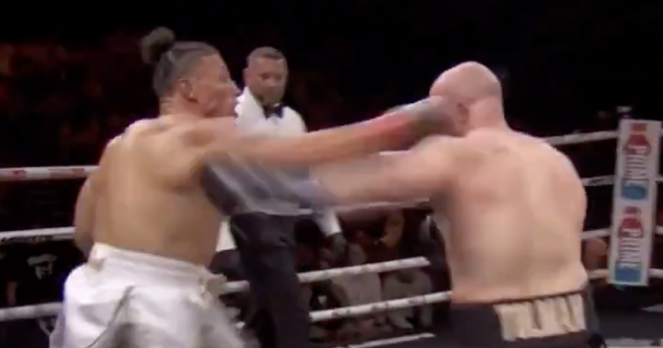 Chase DeMoor survives early knockdown, knocks out Tank Tolman at Misfits Boxing 21