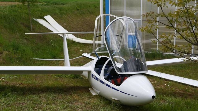 Flugunfall im Kreis Ludwigsburg: Segelflieger muss in Ditzingen notlanden