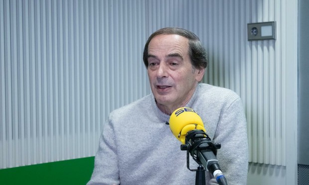 El periodista Isaías Lafuente (AURORA PASCUAL / HUFFPOST)