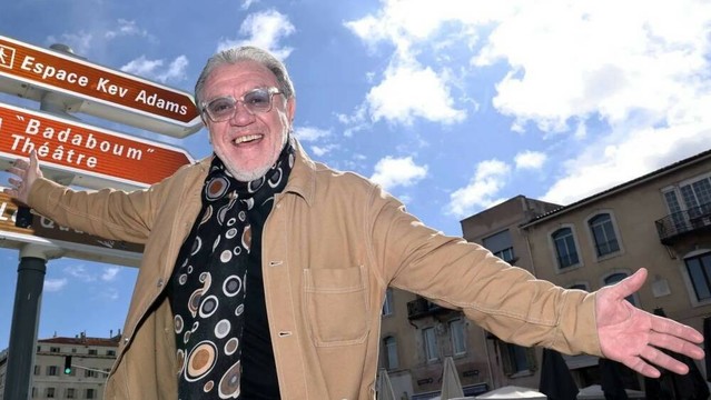 du stand-up pour le Bel Âge, le concept prometteur du Comédie Club Vieux-Port